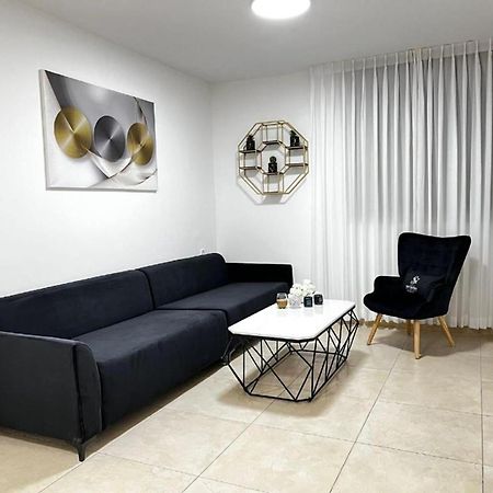Spat Vip Apartment バト・ヤム エクステリア 写真